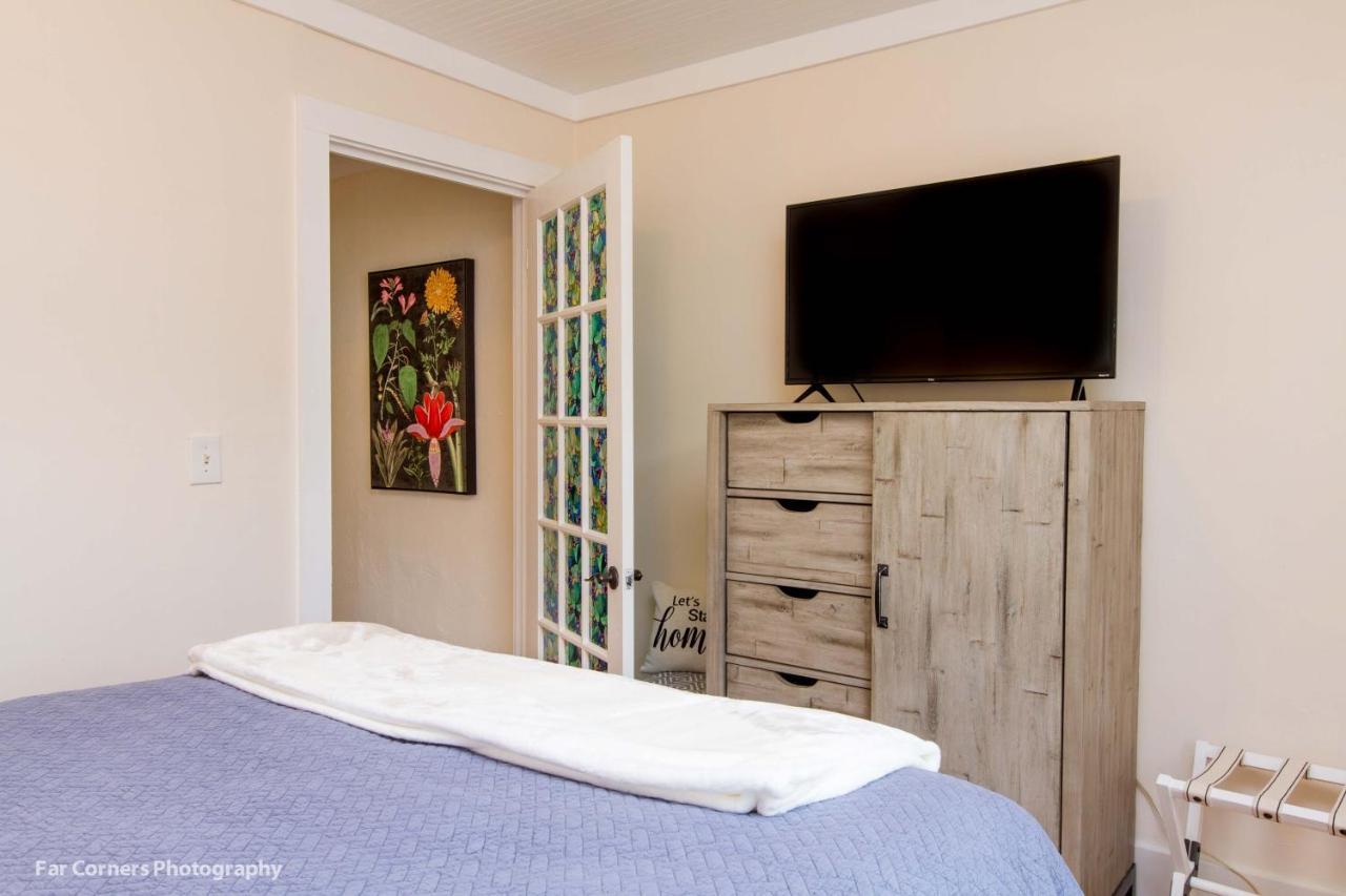 Candyland Cottage Candler Εξωτερικό φωτογραφία