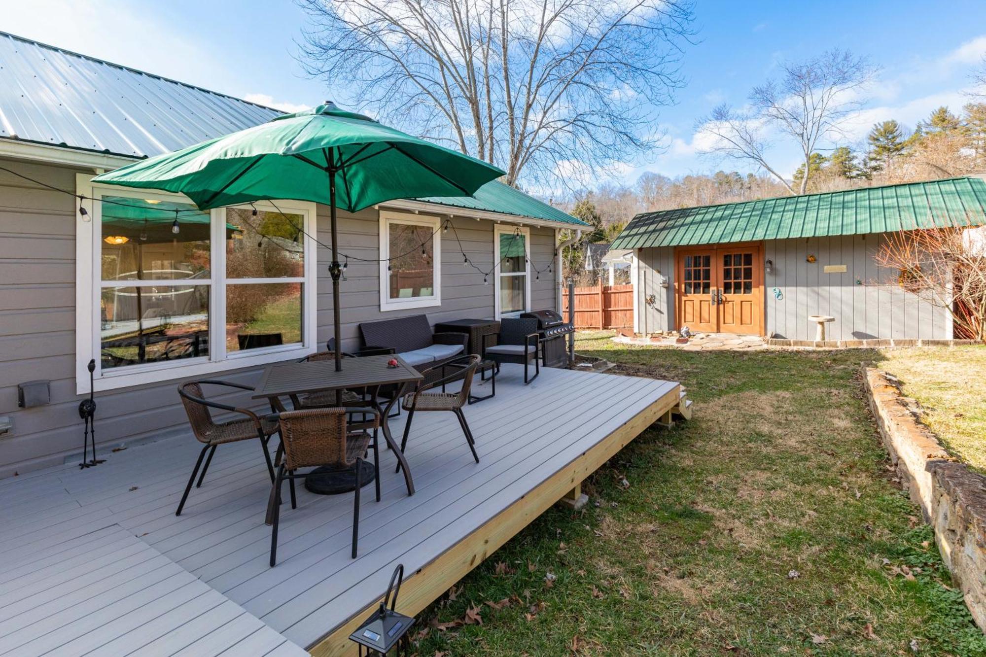 Candyland Cottage Candler Εξωτερικό φωτογραφία