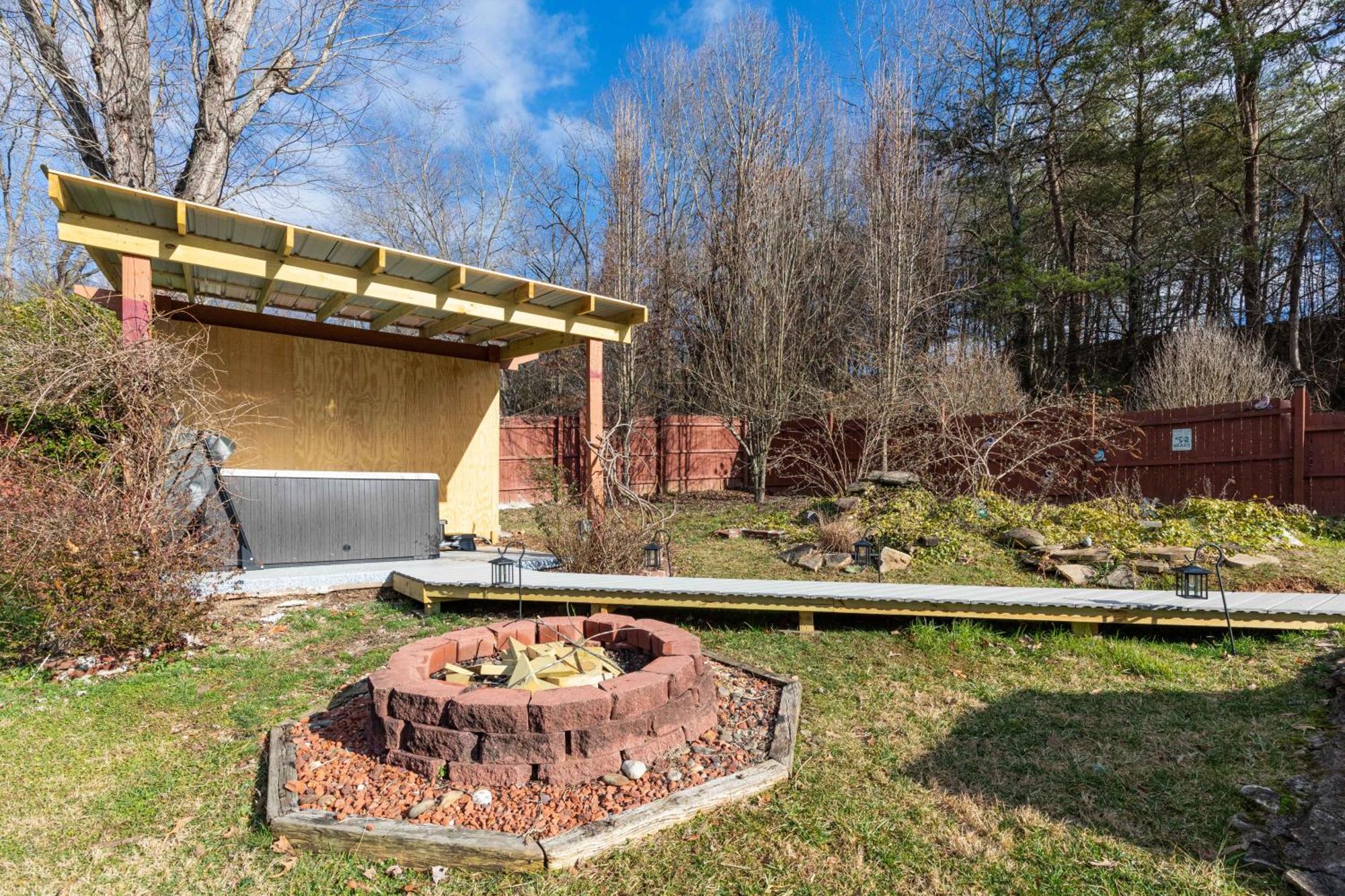 Candyland Cottage Candler Εξωτερικό φωτογραφία
